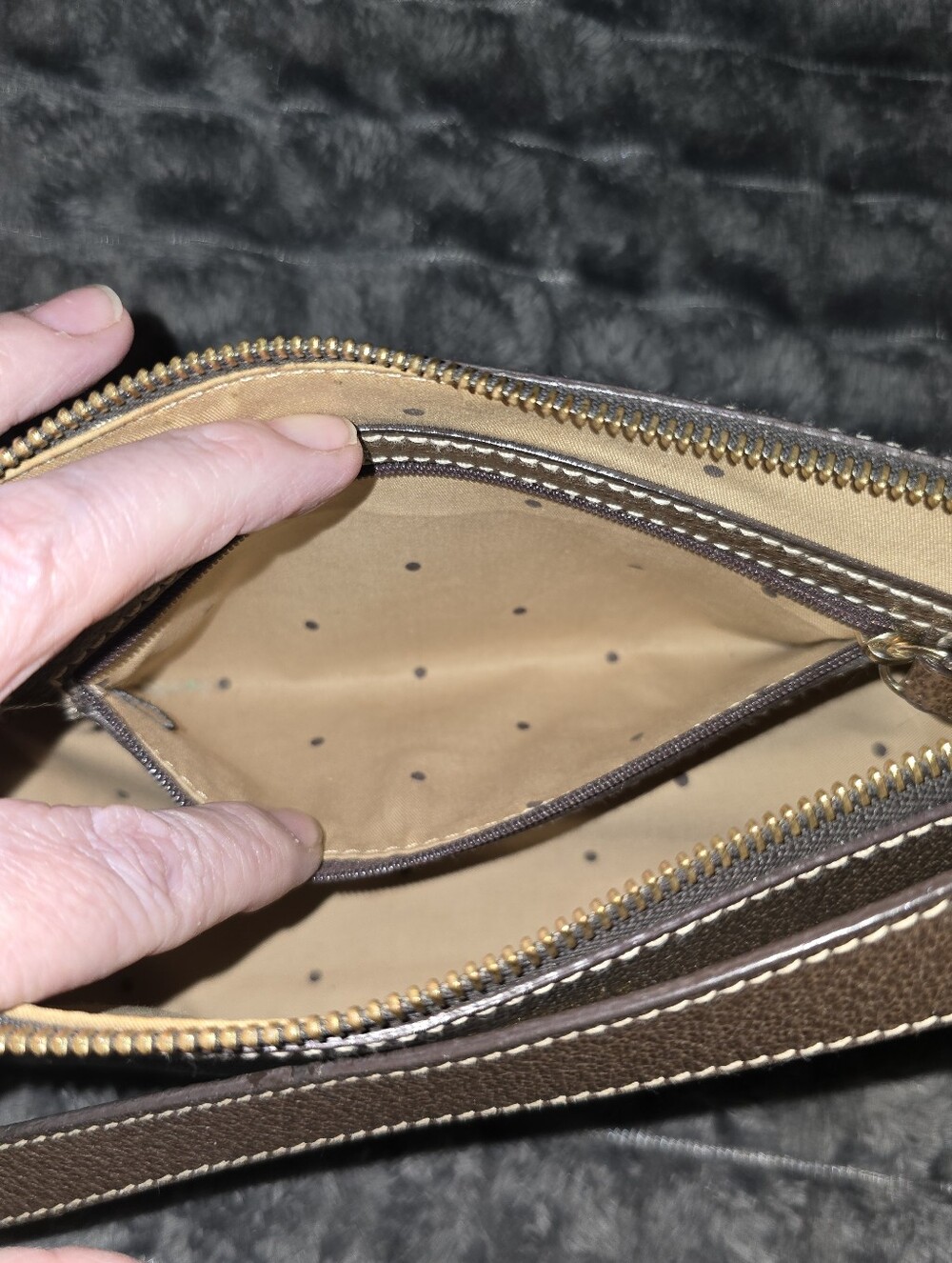 Kate Spade Vintage Brown Pebbled Leather Baguette Shoulder Bag. EUC - Picture 13 of 14